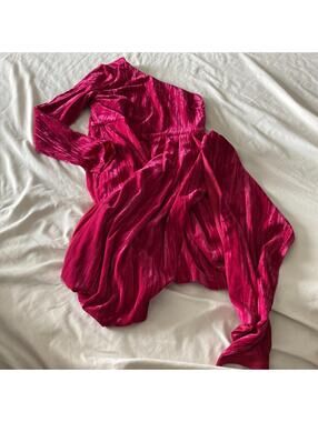 one33 social velvet one shoulder dress hot pink $440 size 6